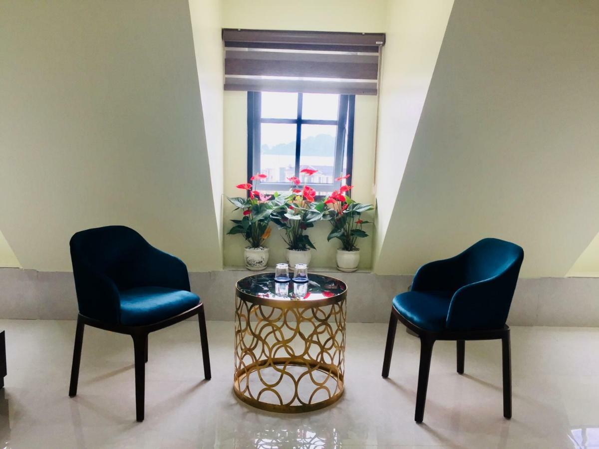 May House Hotel Ha Long Esterno foto